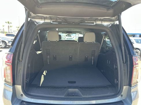 Used 2024 Chevrolet Suburban LT image 22