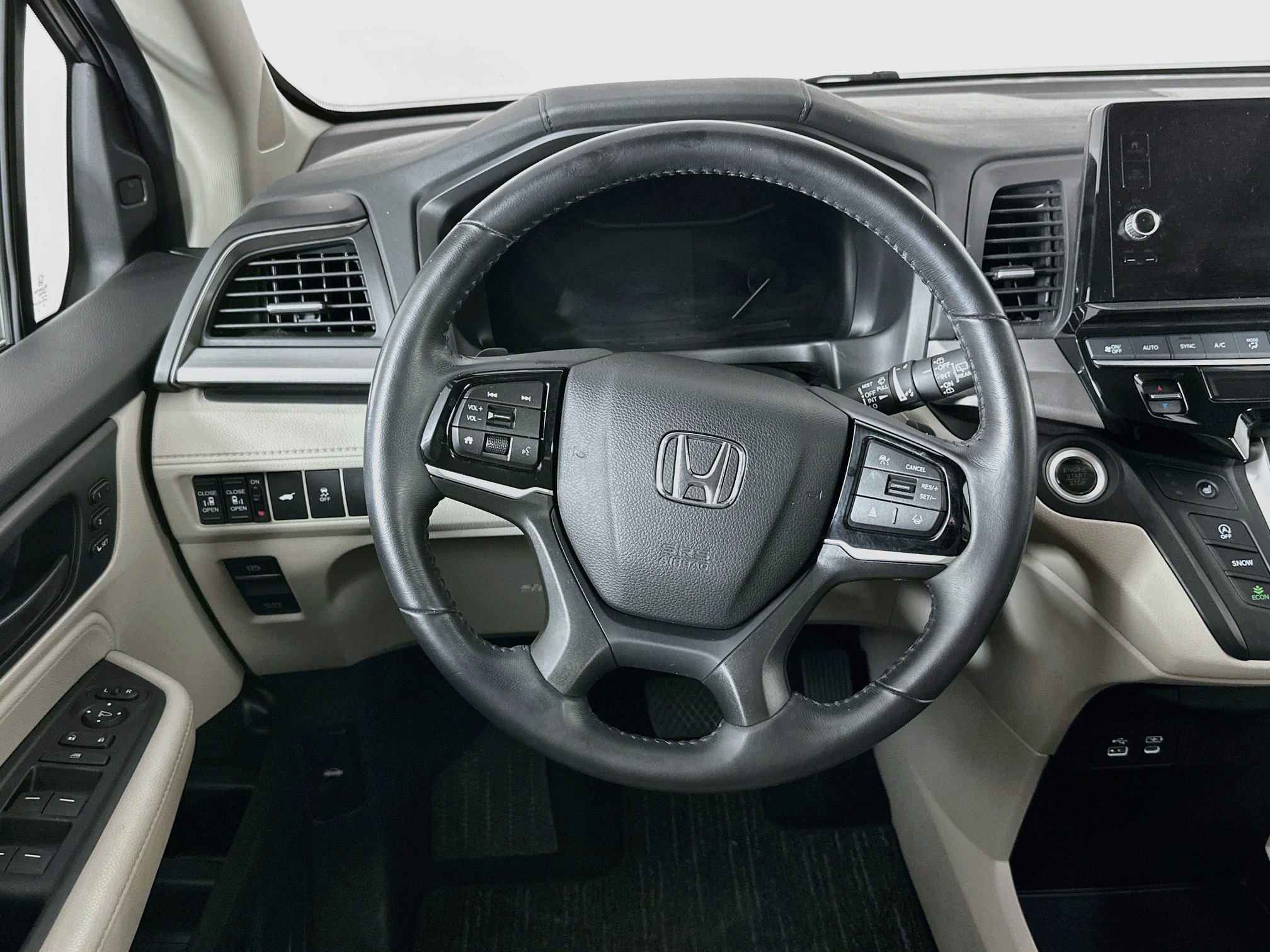 Used 2025 Honda Odyssey EX-L image 17