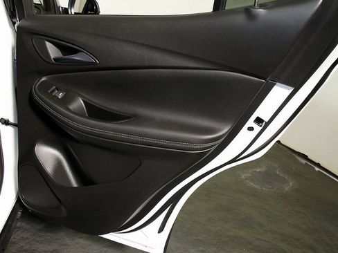 Used 2022 Buick Encore GX Preferred w/ Cold Weather Comfort Package image 28