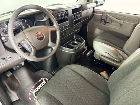 Used 2025 GMC Savana 2500 w/ Driver Convenience Package RWD image 14