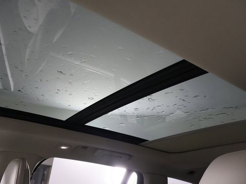 Used 2024 Volvo XC90 B6 Plus w/ Protection Package Premier image 24