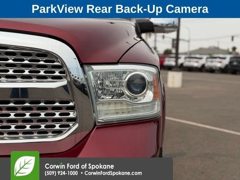 Used 2018 RAM 1500 Laramie w/ Convenience Group AWD/4WD image 8