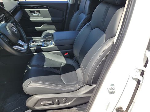 Used 2023 Honda Pilot EX-L image 16