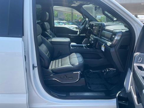 New 2026 Ford F450 Platinum w/ FX4 Off-Road Package AWD/4WD image 28