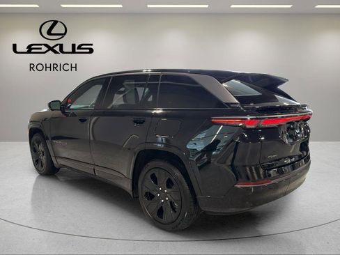 Used 2025 Jeep Wagoneer S Limited image 8