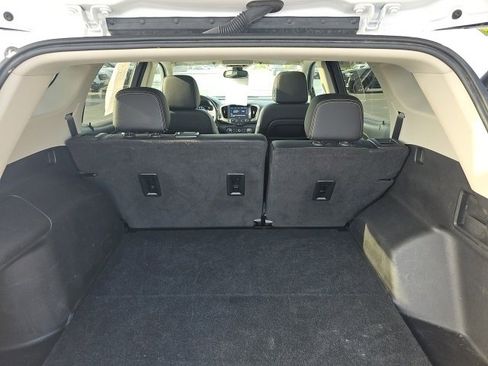 Used 2022 GMC Terrain Denali image 13