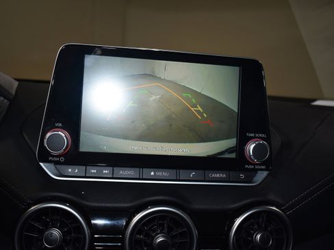 Used 2024 Nissan Sentra SV image 22