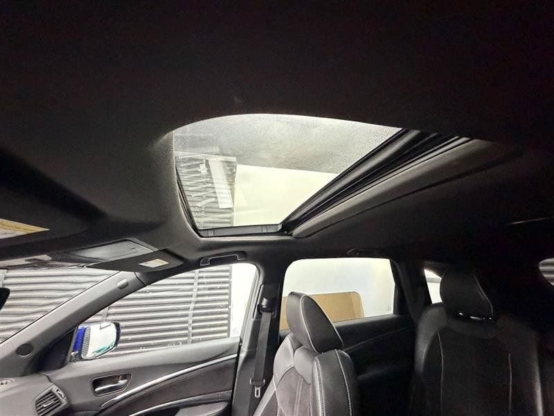 Used 2019 Acura MDX w/ Technology Package AWD/4WD image 18