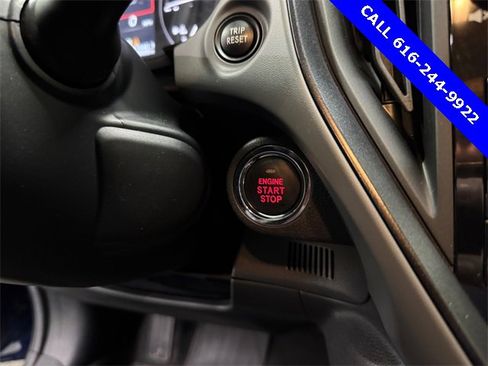 Used 2024 Subaru Crosstrek 2.5i Limited w/ Crosstrek Mirror Package image 20