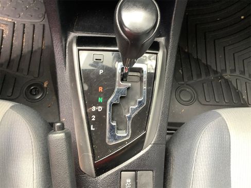 Used 2014 Toyota Corolla L image 22