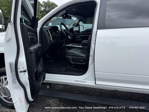 Used 2018 RAM 3500 Laramie w/ Sport Appearance Group AWD/4WD image 12