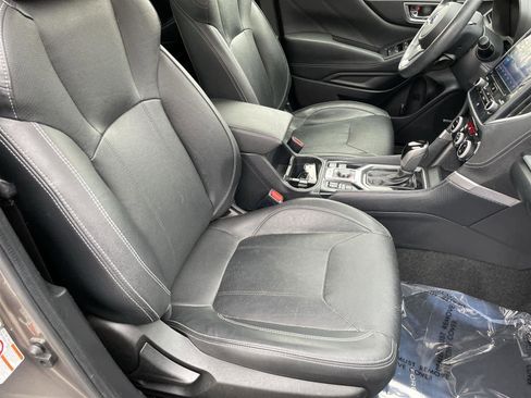 Used 2020 Subaru Forester Limited image 18