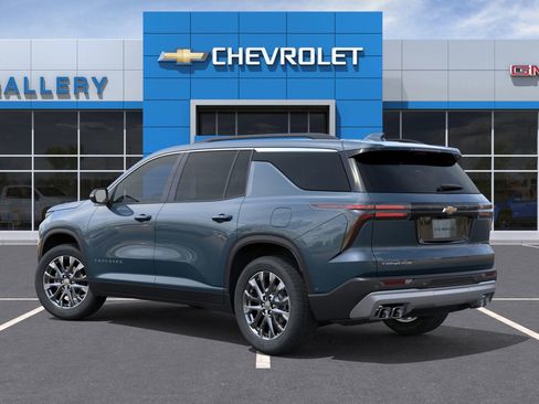New 2026 Chevrolet Traverse LT w/ Sun and Wheel Package image 3