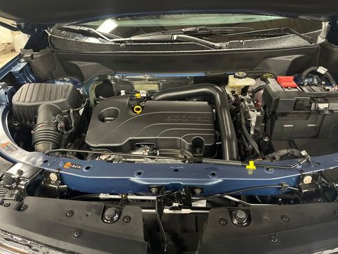 New 2026 Chevrolet Equinox LT FWD image 20