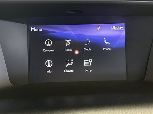 Used 2016 Lexus GS 200t RWD image 36