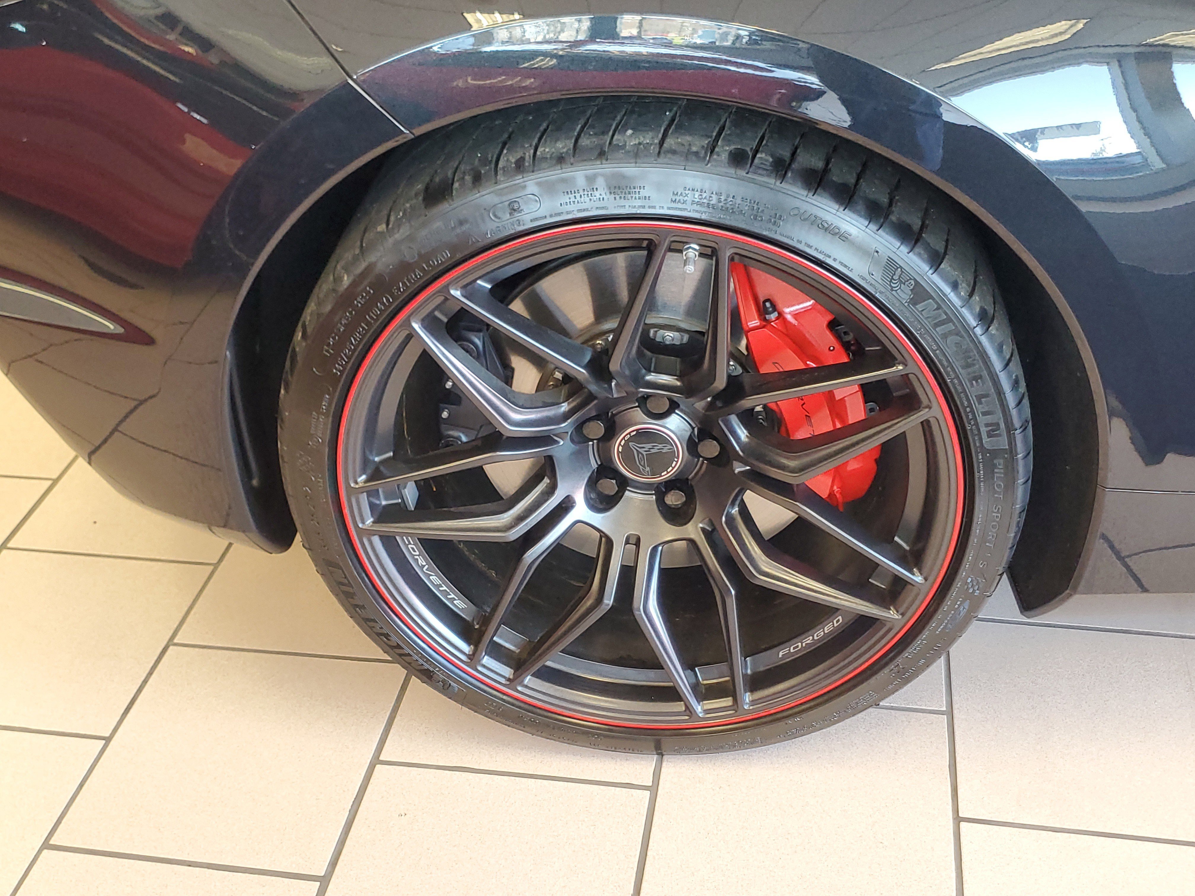 Used 2023 Chevrolet Corvette Z06 RWD image 5