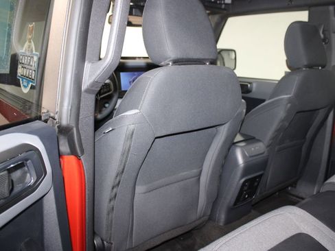 Used 2023 Ford Bronco 4-Door AWD/4WD image 21