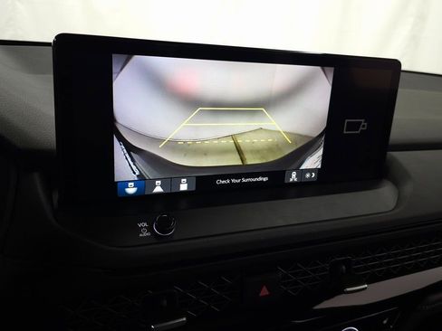 Used 2025 Honda Accord Sport image 27