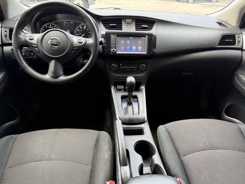 Used 2019 Nissan Sentra S FWD image 2
