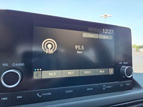 Used 2024 Honda Civic Sport image 27