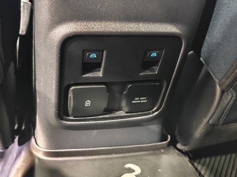Used 2022 Ford Bronco Outer Banks AWD/4WD image 28