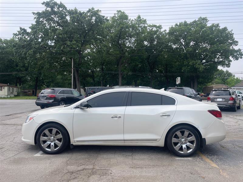 Used 2011 Buick LaCrosse CXS w/ Driver Confidence Package FWD image 8