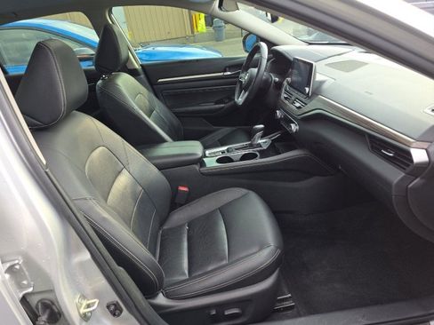 Used 2020 Nissan Altima 2.5 SL image 16