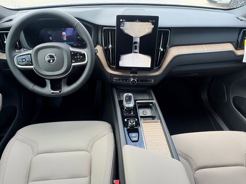 New 2026 Volvo XC60 B5 Plus w/ Protection Package Premier image 9