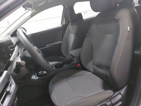 New 2026 Kia K4 LXS image 14