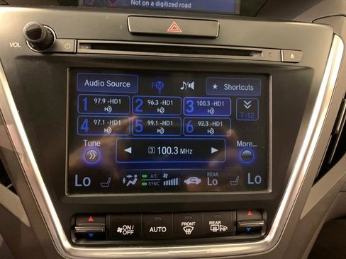 Used 2016 Acura MDX SH-AWD w/ Technology Package image 28