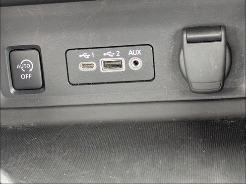 Used 2024 Nissan Sentra SV w/ All-Weather Package FWD image 23