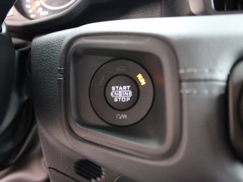 Used 2026 Jeep Gladiator Rubicon AWD/4WD image 23