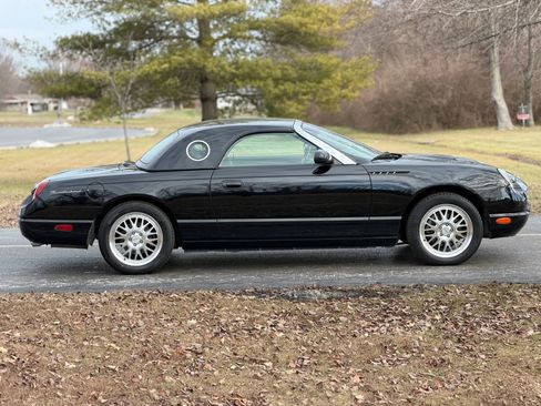 Used 2002 Ford Thunderbird image 7