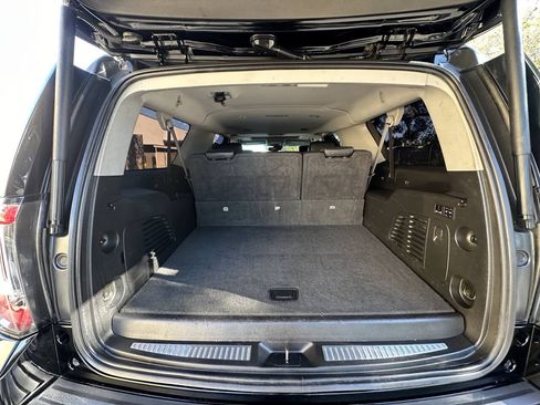 Used 2020 GMC Yukon XL SLT AWD/4WD image 14