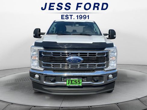 Used 2023 Ford F350 XLT w/ Camper Package image 2