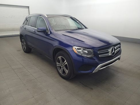 Used 2018 Mercedes-Benz GLC 300 4MATIC w/ Multimedia Package image 13