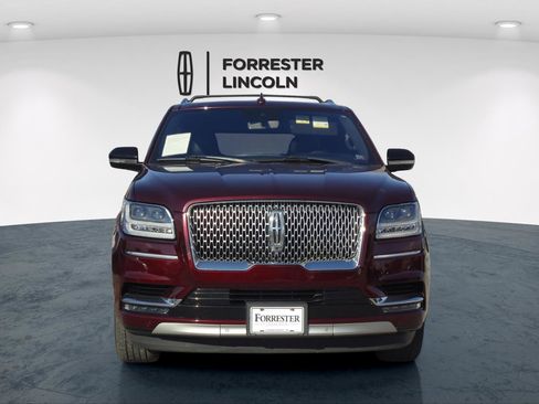 Used 2019 Lincoln Navigator Reserve image 8