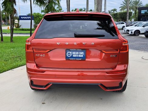Used 2024 Volvo XC60 B5 Plus w/ Protection Package Premier image 5