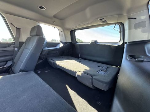 Used 2020 Chevrolet Tahoe LS image 30