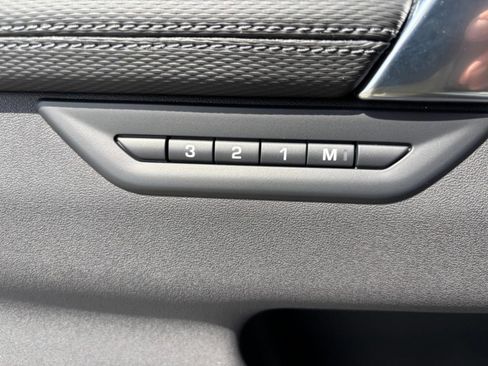 Used 2025 Land Rover Discovery Sport Dynamic SE image 37