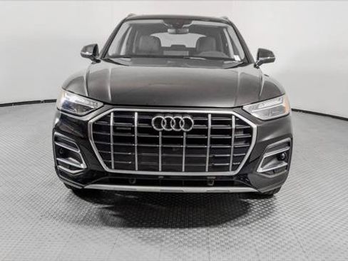Used 2021 Audi Q5 2.0T Premium w/ Convenience Package AWD/4WD image 12