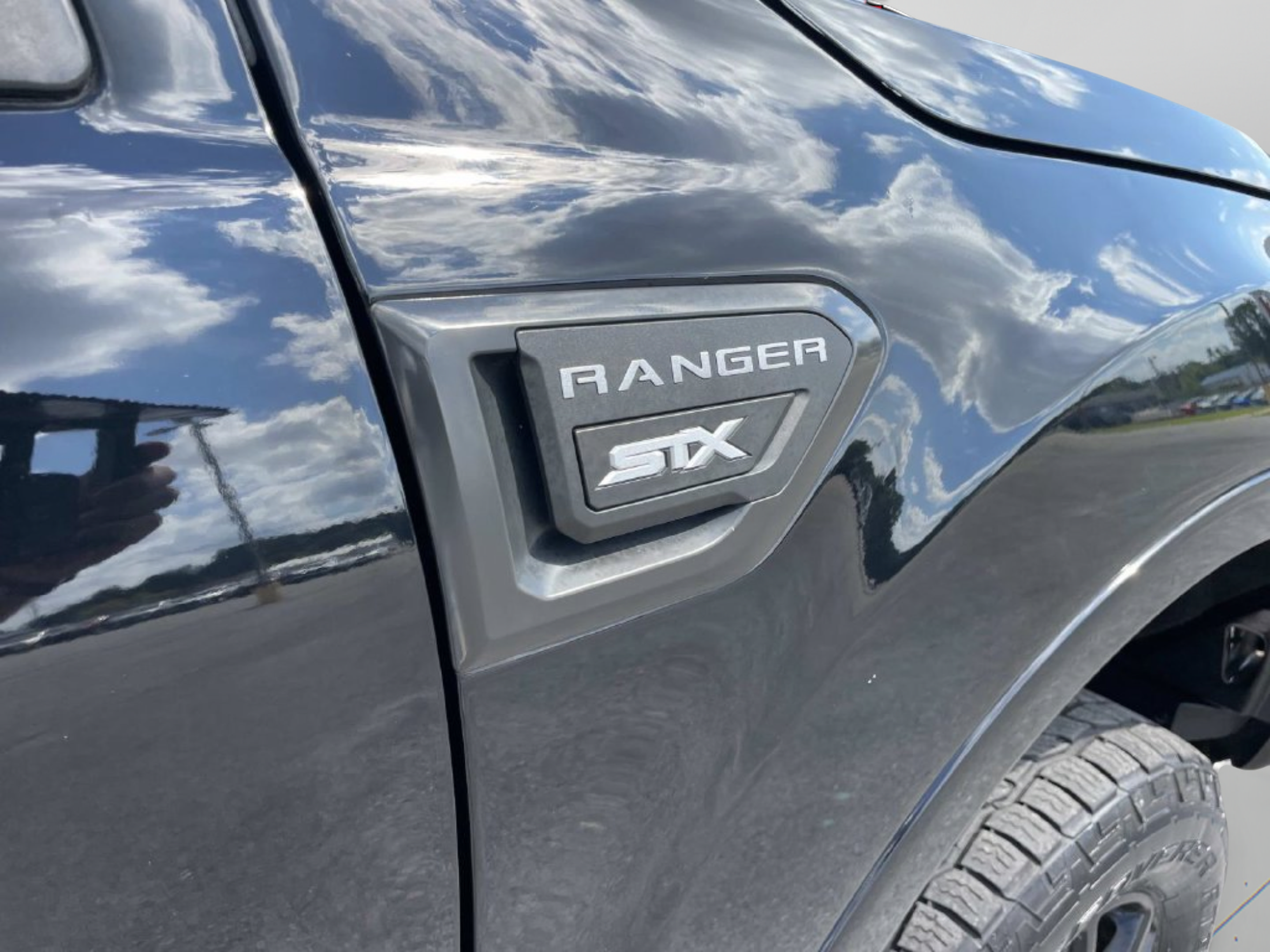 Used 2020 Ford Ranger XL w/ Equipment Group 101A Mid AWD/4WD image 28