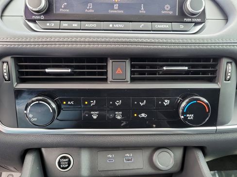 Certified 2023 Nissan Rogue S image 15