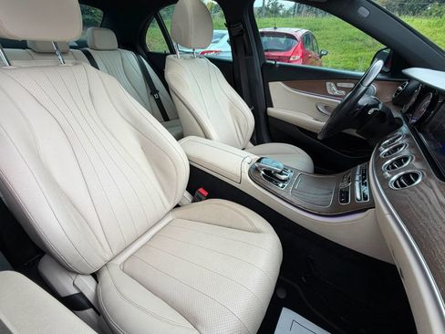 Used 2018 Mercedes-Benz E 300 image 23