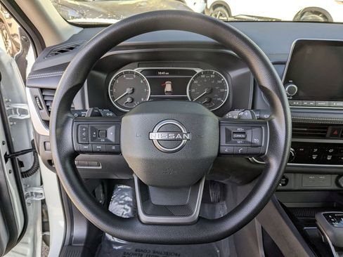 New 2026 Nissan Rogue S image 15