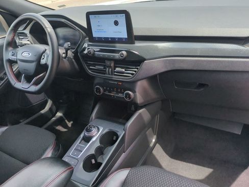 Used 2025 Ford Escape ST-Line FWD image 27