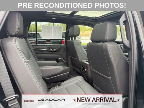 Used 2023 GMC Yukon Denali AWD/4WD image 13