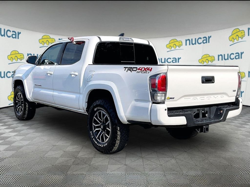 Used 2022 Toyota Tacoma TRD Sport w/ Technology Package AWD/4WD image 4
