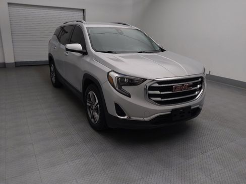 Used 2021 GMC Terrain SLT w/ Infotainment Package II FWD image 14