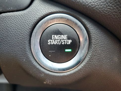 Used 2024 Chevrolet Equinox LT FWD image 22